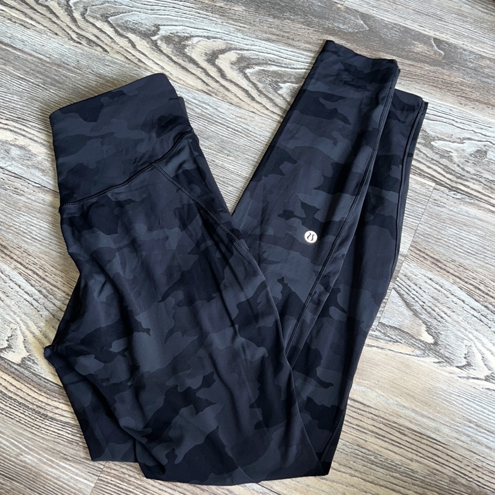 Lululemon Base Pace High Rise Tight 28" - Picture 8 of 13